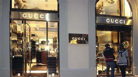 Negozi di abbigliamento Gucci nella provincia di Brescia